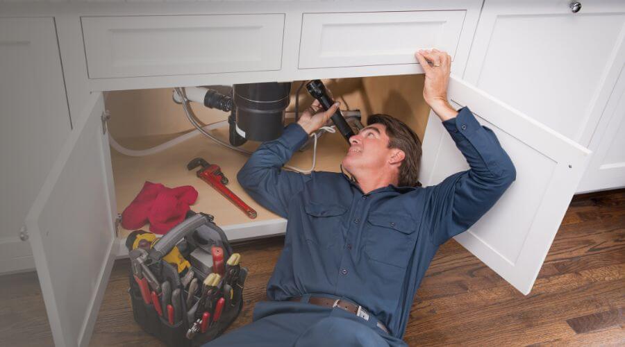 Expert burst pipe repair services in Media, IL